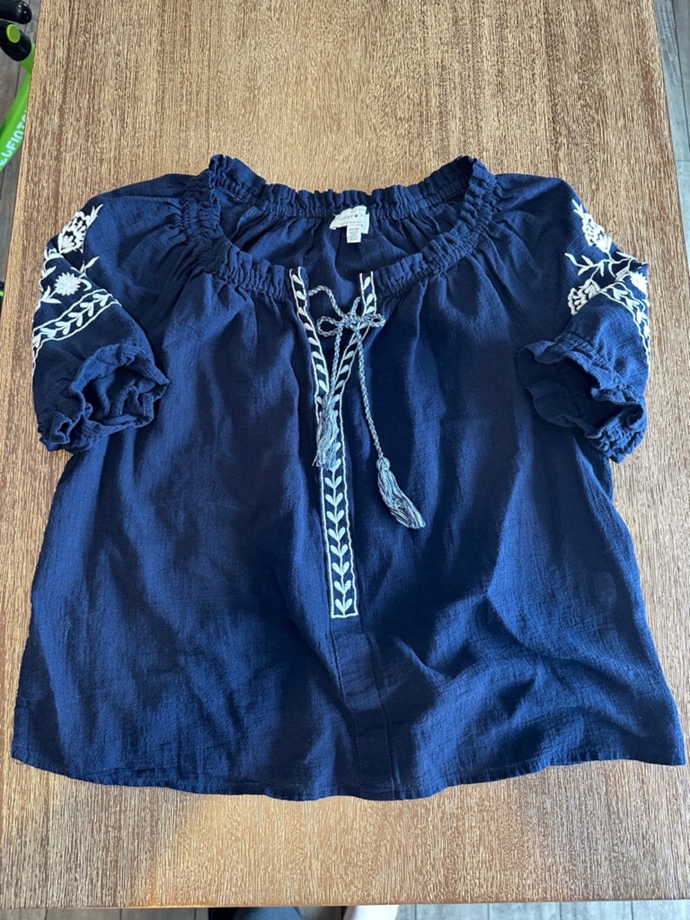 EUC Lucky Brand XS Navy Embroidered Peasant Top with Tassel Tie